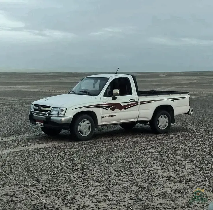 سيارات للبيع
